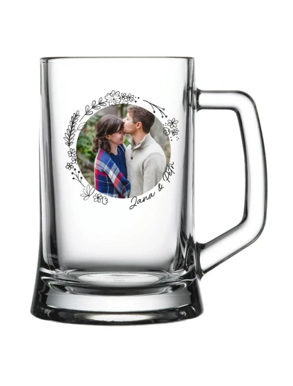 Personalizovaná pivní sklenice s květinovým ohraničením Personalizovaná pivní sklenice s květinovým ohraničením