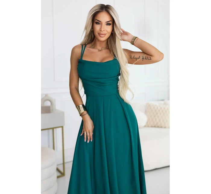 Maxi šaty bez ramínek s zavazováním na zádech a rozparkem lahvově zelené model 21956242 - numoco