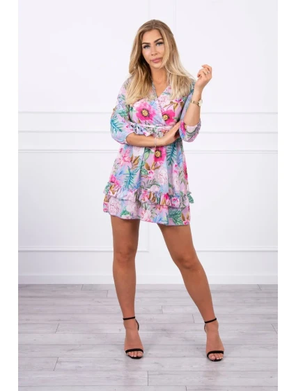 Květinové šaty s vázáním v pase ve fialové barvě