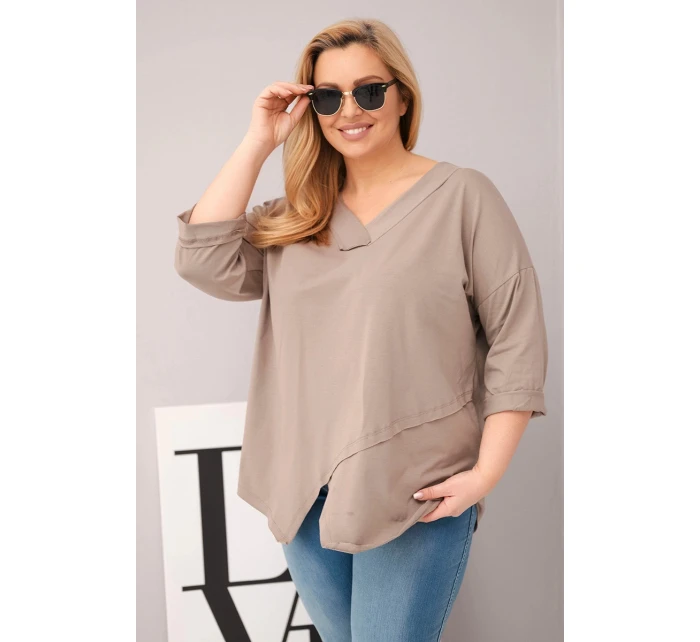 Dámská bavlněná blůza Plus Size s hlubokým V výstřihem a asymetrickým spodním model 21917135 fango - K-Fashion