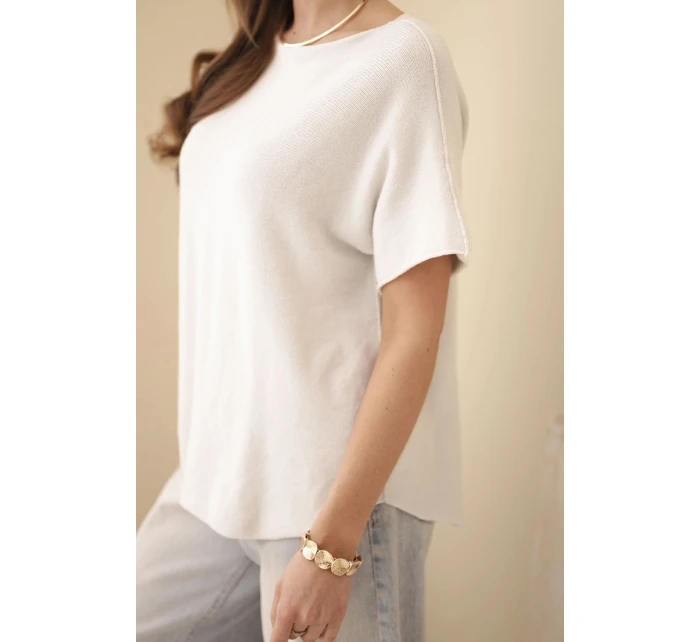 Dámský svetr s krátkým rukávem volného střihu béžový