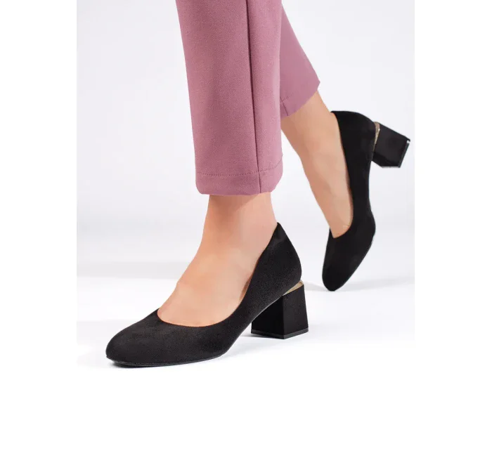 Praktické  lodičky černé dámské na širokém podpatku