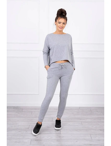 Souprava s oversize šedou halenkou