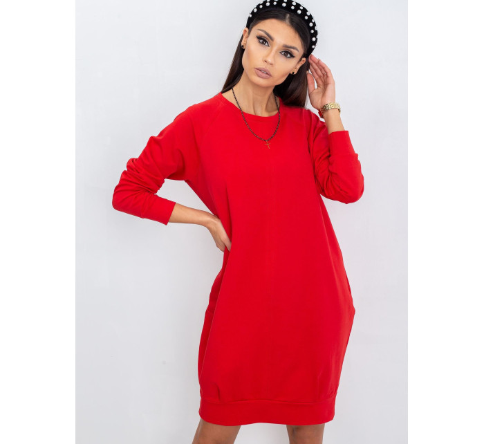 Červené bavlněné šaty