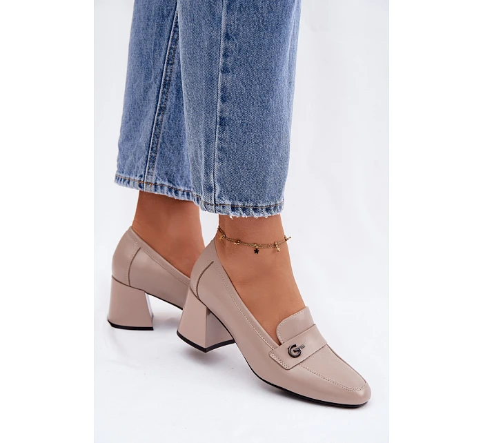 Kožené dámské polobotky na podpatku model 22100040 Béžové - VINCEZA