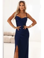 model 21903948 Přiléhavé dlouhé maxi šaty s obálkovým výstřihem a rozparkem tmavě modré - numoco basic model 21903948 Přiléhavé dlouhé maxi šaty s obálkovým výstřihem a rozparkem tmavě modré - numoco basic