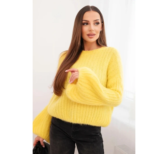Svetr z mohéru dámský s model 21778875 rukávy žlutý - K-Fashion