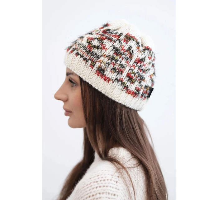 Dámská zimní vlněná čepice s ozdobnými krystalky K399 černá