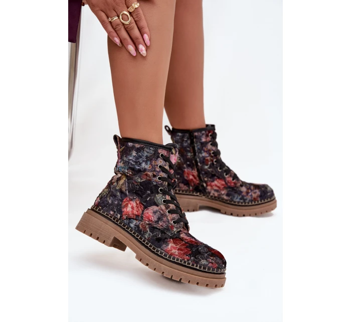 Dámské botky Artiker – černé, zateplené, se vzorem, na platformě Dámské botky Artiker – černé, zateplené, se vzorem, na platformě