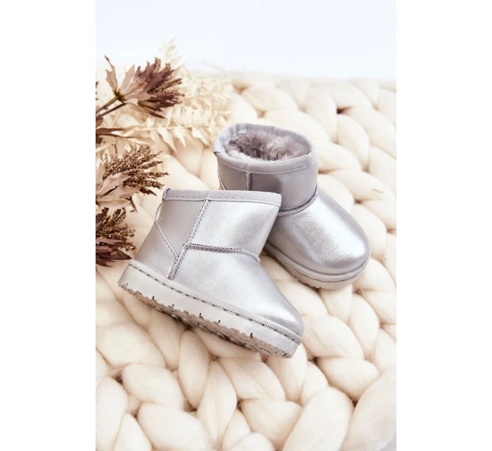 Teplé dětské sněhové boty s kožešinou stříbrné Scooby Teplé dětské sněhové boty s kožešinou stříbrné Scooby