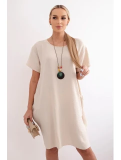 Šaty s kapsami a přívěskem tmavě béžová