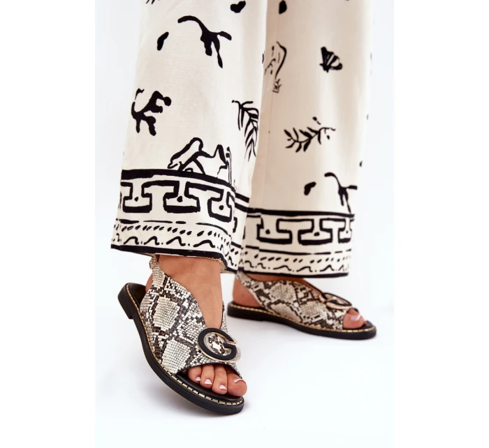 Ploché sandály s ozdobou vzor model 21685693 - Boto Ploché sandály s ozdobou vzor model 21685693 - Boto