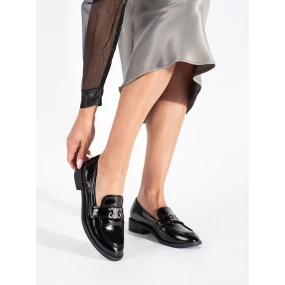 Pohodlné dámské černé  mokasíny na plochém podpatku