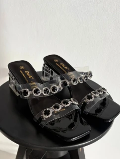 Klapky na podpatku model 225138 Step in style