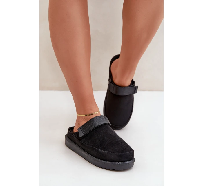 Zateplené dámské pantofle na platformě černé model 21680693 - Boto Zateplené dámské pantofle na platformě černé model 21680693 - Boto