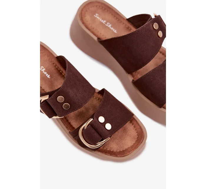 Dámské platformové sandály se zlatými sponkami Čokoládové Nelirae