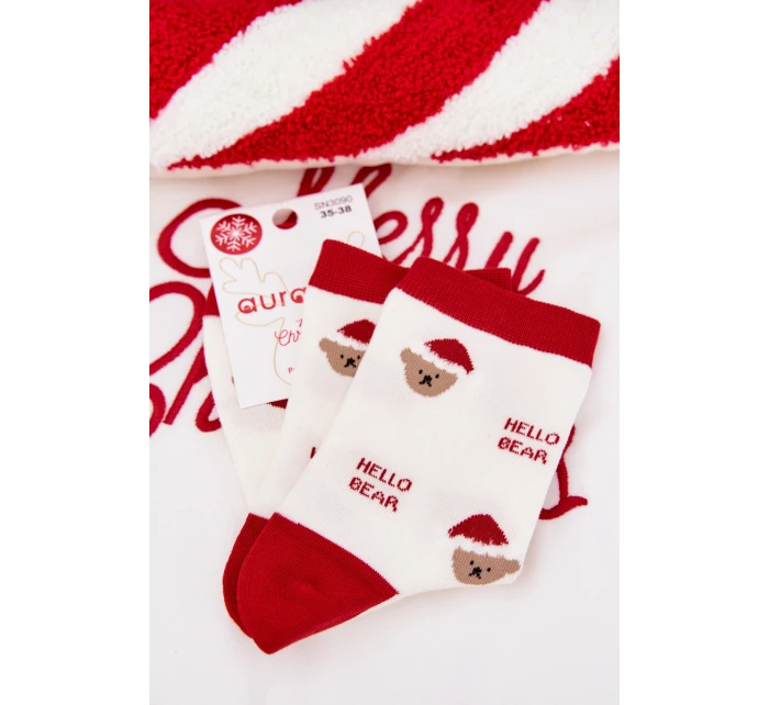 Dámské vánoční ponožky s medvídky v čepici Santa – bílé Dámské vánoční ponožky s medvídky v čepici Santa – bílé