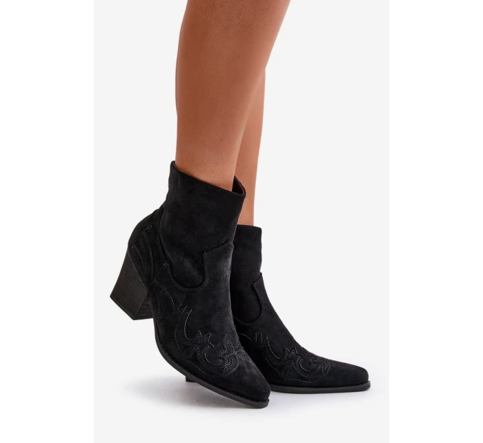 Kotníkové Boty Na Podpatku Eko Černé model 21671745 - Boto