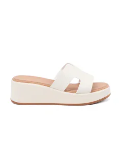 Praktické dámské Jasnobeżowy  nazouváky platforma