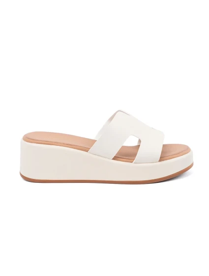 Praktické dámské Jasnobeżowy  nazouváky platforma