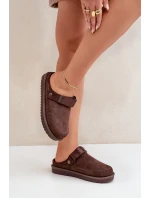 Zateplené dámské pantofle na platformě čokoládové model 21680700 - Boto Zateplené dámské pantofle na platformě čokoládové model 21680700 - Boto
