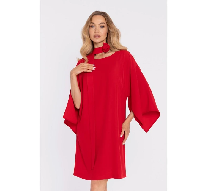 model 22040597 Šaty s ozdobnými širokými rukávy červené - Moe