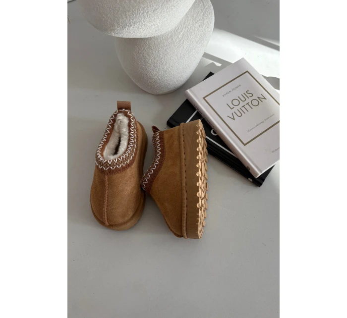 Dětské sněhule s výšivkou Camel model 21711227 - Boto