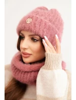 Dámská souprava čepice a šály zimní huňaté s ozdobným model 21461100 tmavě růžový - K-Fashion Dámská souprava čepice a šály zimní huňaté s ozdobným model 21461100 tmavě růžový - K-Fashion