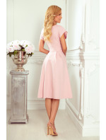 Rozevláté šaty s obálkovým výstřihem Numoco SCARLETT - růžové