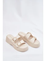 Dámské pantofle na platformě a klínu s přezkami světle béžové Nitarelia Dámské pantofle na platformě a klínu s přezkami světle béžové Nitarelia