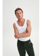 Jednoduché kalhoty s kapsami model 20515678 - Vamp Jednoduché kalhoty s kapsami model 20515678 - Vamp