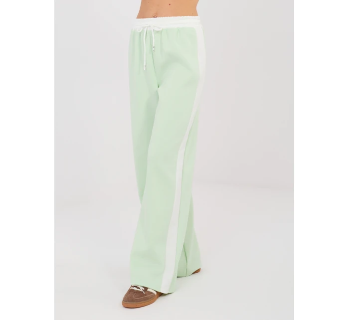 Sada IT KMPL 22210.93 světle zelená