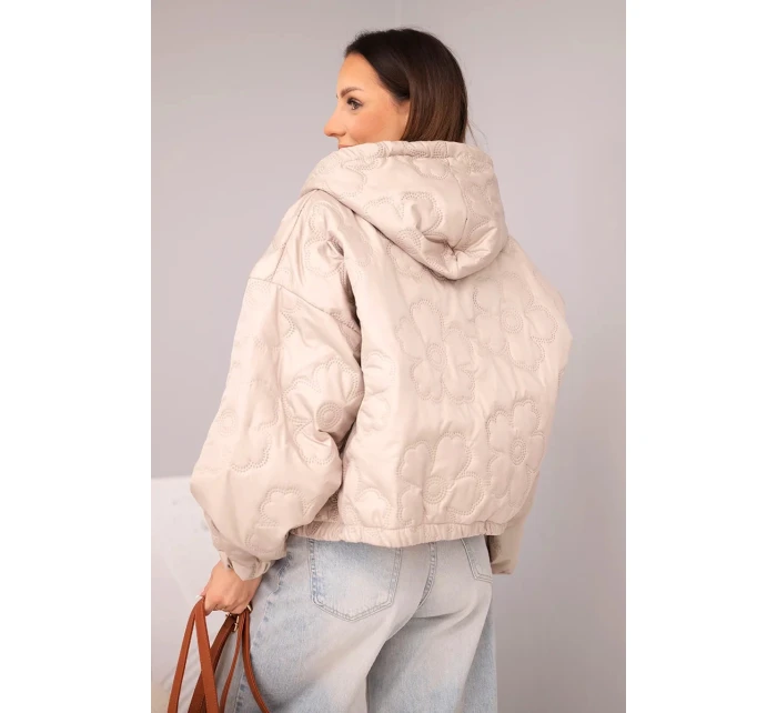 Dámská prošívaná bunda s kapucí a ozdobným květinovým model 21998364 tmavě béžová - K-Fashion