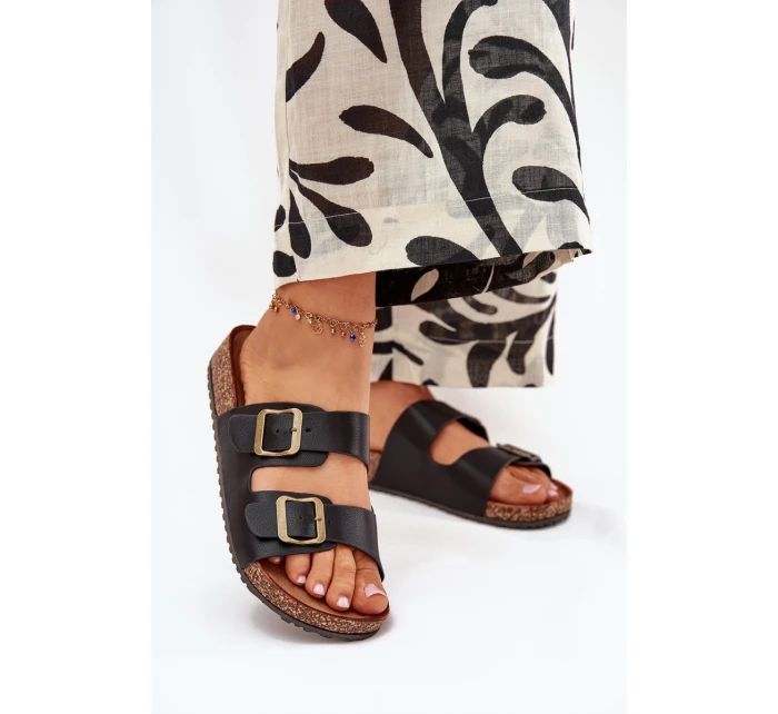 Dámské Sandály Na Platformě S Přezkami Černé model 21704326 - EVENTO Dámské Sandály Na Platformě S Přezkami Černé model 21704326 - EVENTO