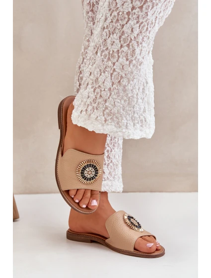 Kožené Pantofle S Dekorací Na Plochém Podpatku Béžové Lewski model 21682238 - Boto Kožené Pantofle S Dekorací Na Plochém Podpatku Béžové Lewski model 21682238 - Boto