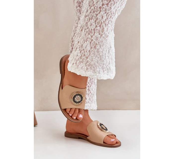 Kožené Pantofle S Dekorací Na Plochém Podpatku Béžové Lewski model 21682238 - Boto Kožené Pantofle S Dekorací Na Plochém Podpatku Béžové Lewski model 21682238 - Boto