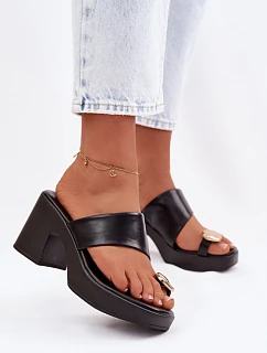 Klapky na podpatku model 225375 Step in style