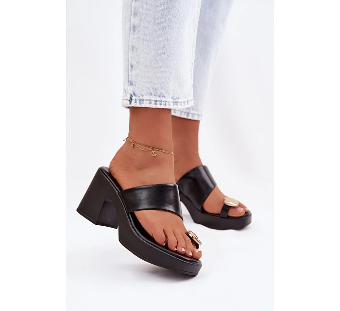 Klapky na podpatku model 225375 Step in style