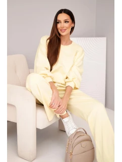 Dámský komplet máslová mikina s broží a kalhoty s rovnými nohavicemi model 21949316 - K-Fashion