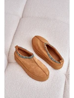 Dámské pantofle na platformě s výšivkou model 21673352 - Boto