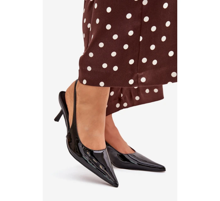 Lakované Lodičky Na Podpatku S Černé model 21704613 - Boto Lakované Lodičky Na Podpatku S Černé model 21704613 - Boto