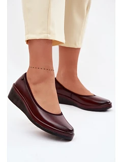 Kožené dámské polobotky na platformě Vinceza 39987 bordó
