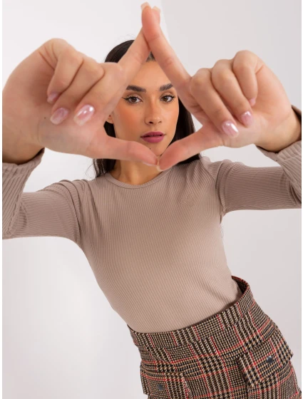 Bluzka RV BZ model 19077557 ciemny bezowy - FPrice