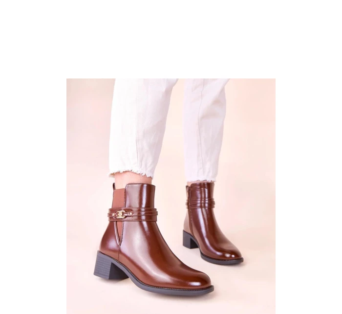 Boty na podpatku model 222371 Solea Boty na podpatku model 222371 Solea