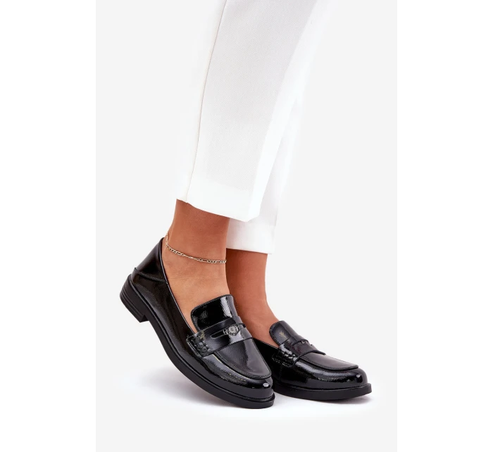 Elegantní Lakované Dámské Mokasíny Z Přírodní Kůže model 21686636 Černé - VINCEZA