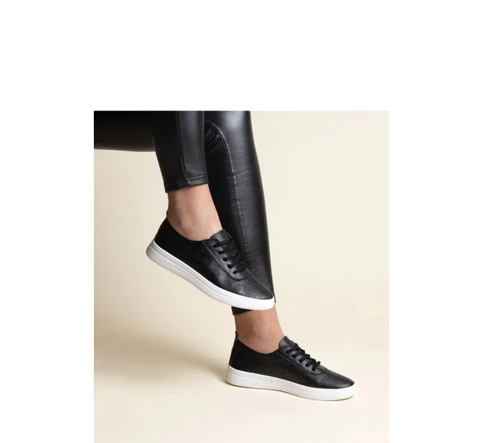 Tenisky  model 207321 Solea