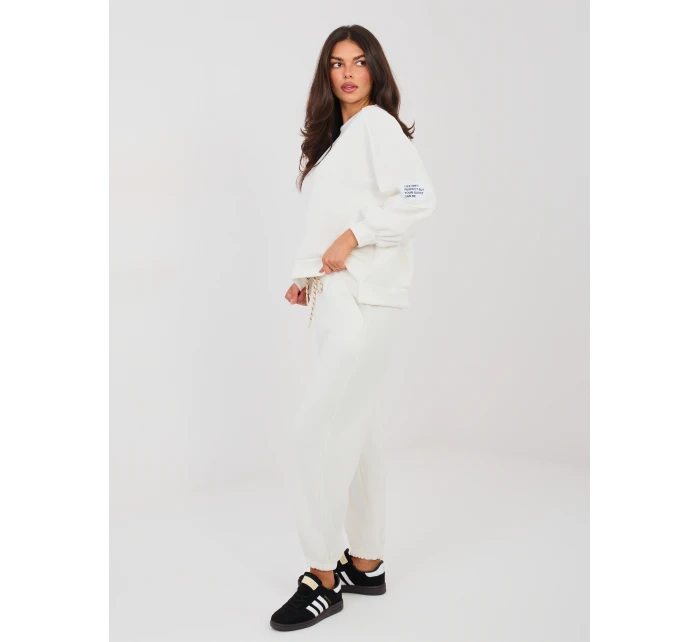 Sada IT KMPL 9781.15 ecru