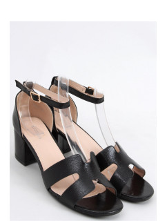 Sandály na podpatku  model 164367 Inello