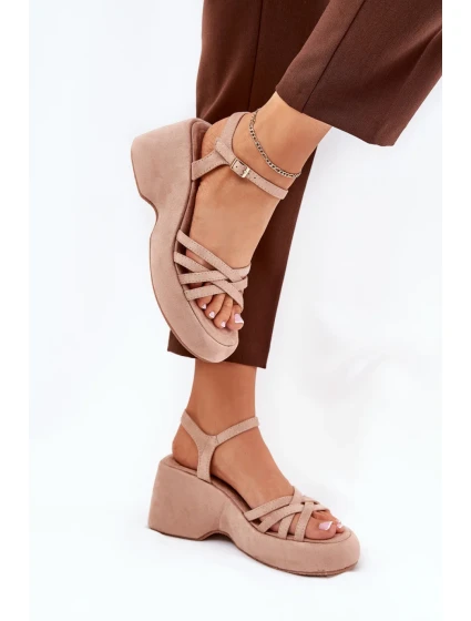 Bota na klínech model 209914 Step in style Bota na klínech model 209914 Step in style