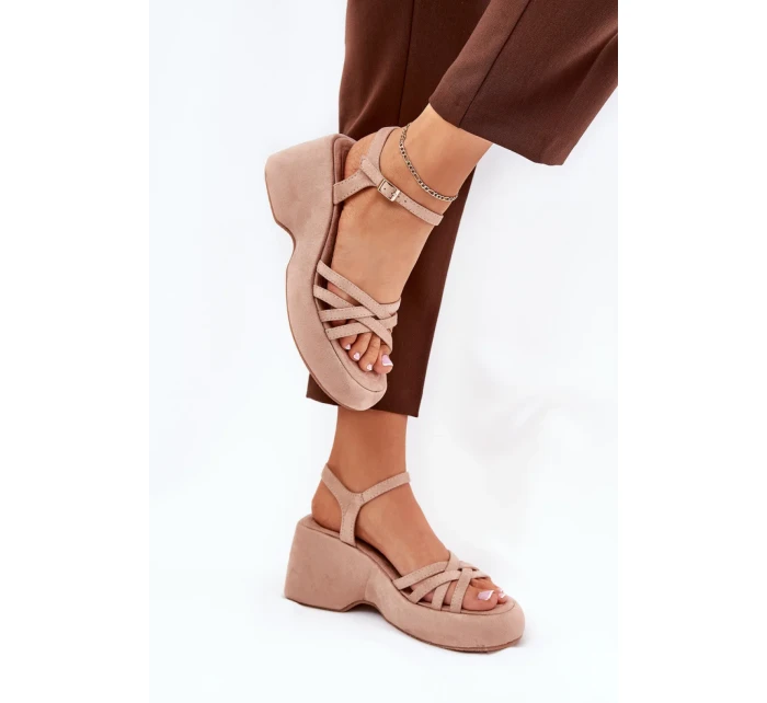 Bota na klínech model 209914 Step in style Bota na klínech model 209914 Step in style